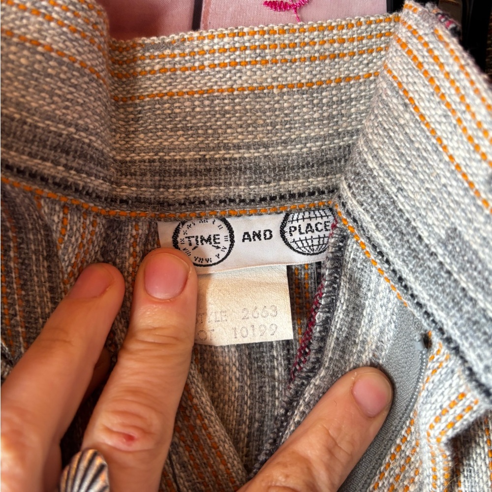 Striped Vintage Capris - Picture 3 of 5
